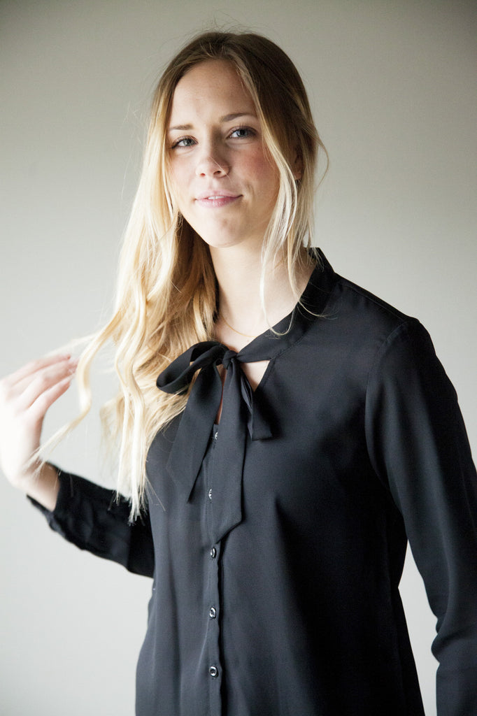 Work Tied Top - DIVI 